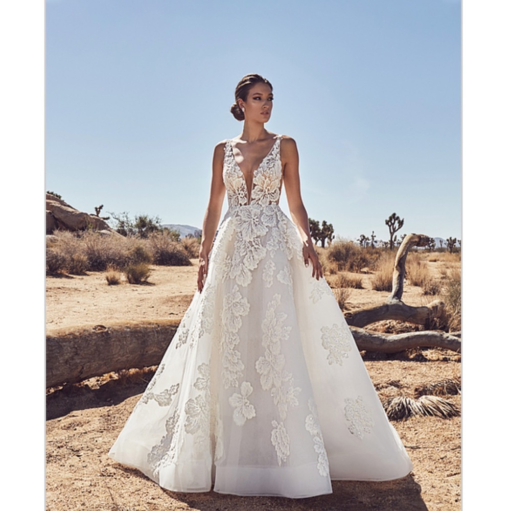 Calla Blanche | Willow 19110 Wedding dresses